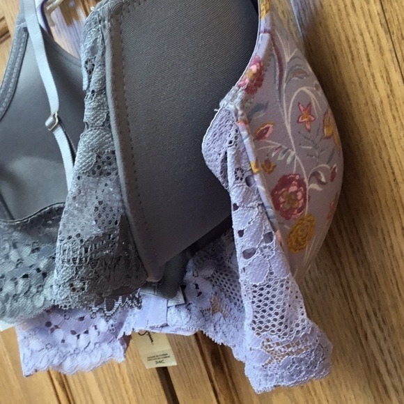 Jessica Simpson 2 bras with gentle lift and flower lace details. 34C NWT - Picture 12 of 16